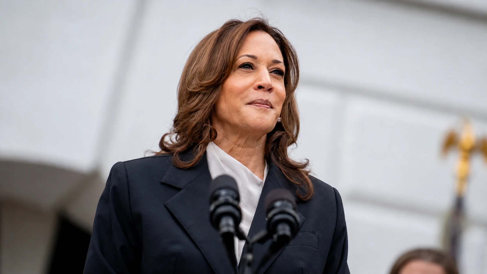 Kamala Harris Age and Height: The Verified Details - kamala harris age and height