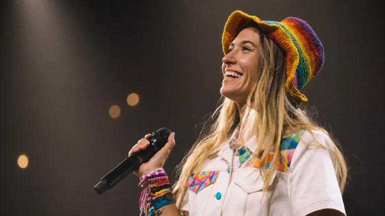is lauren daigle married